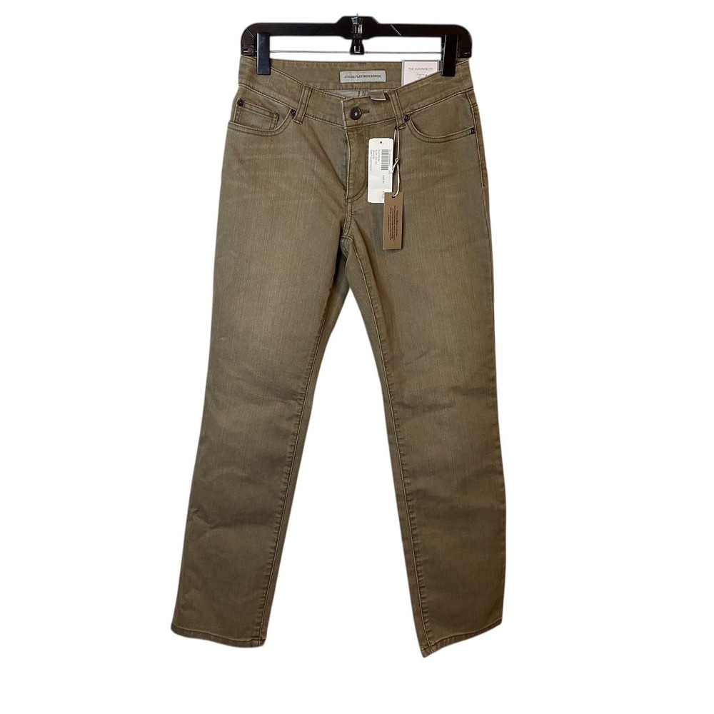 Chicos Platinum Denim Soft Sand Slim Leg Jeans Ultimate Fit Size 00 28x29 New!